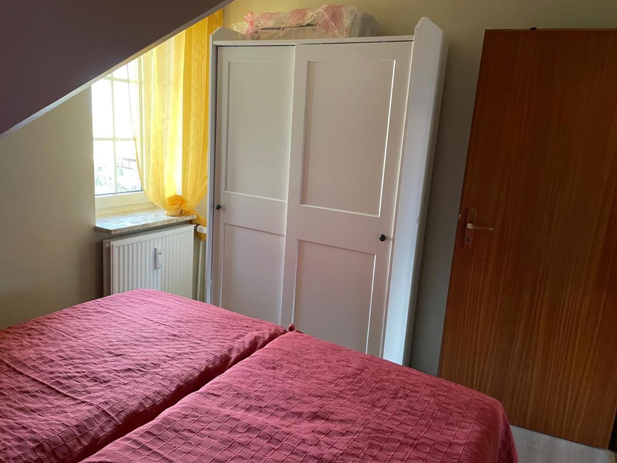 Modernisierte Ferienwohnung Friedrichskoog - Spitze, Gegenueber Mutter-Kind-Klinik ภายนอก รูปภาพ